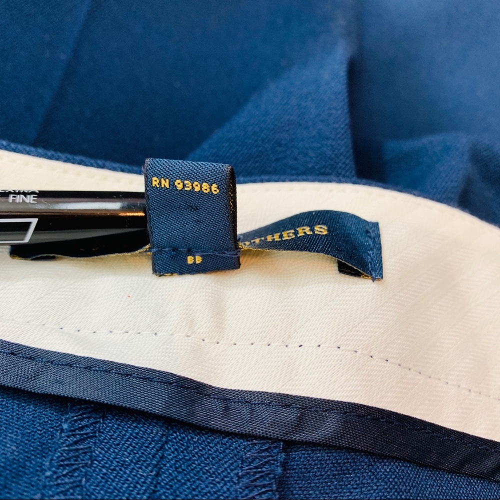 Brooks Brothers / Blue Pleated Dress Pants - Picture 7 of 8